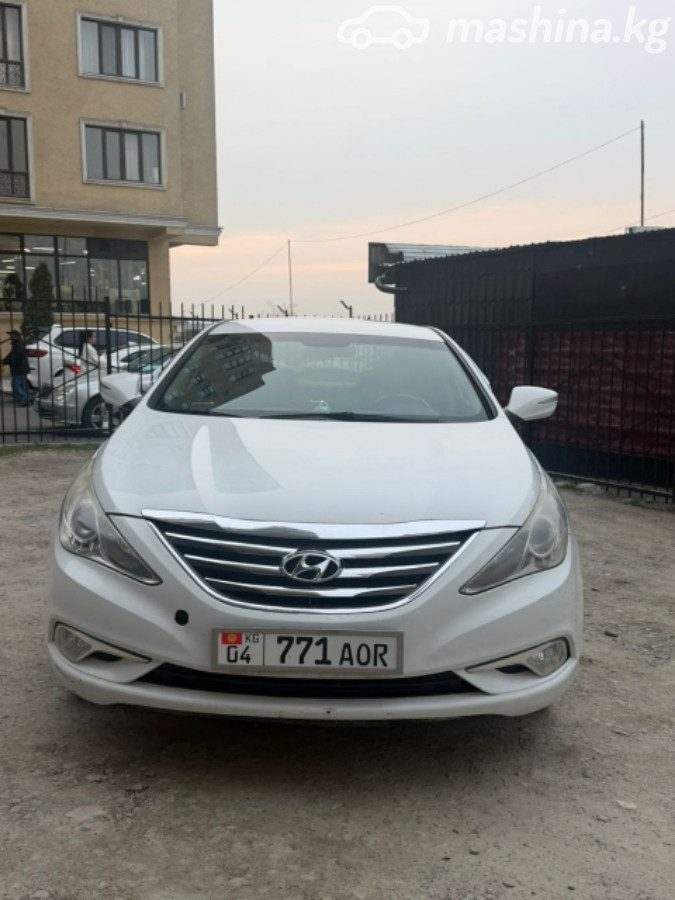 Hyundai Sonata VI (YF)