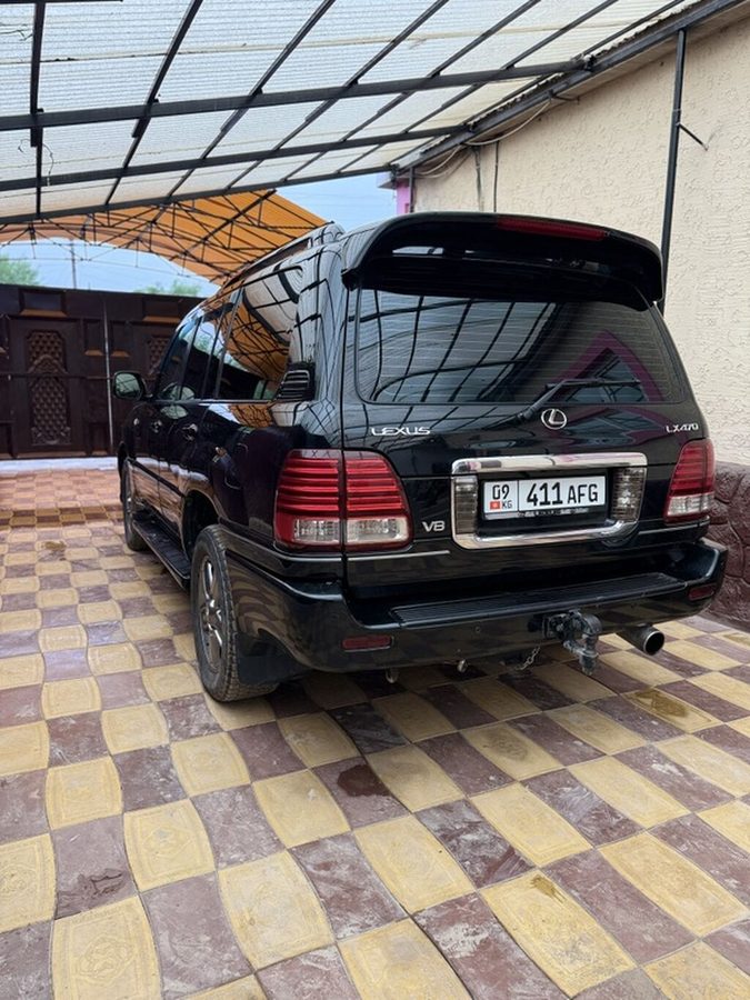 Lexus LX