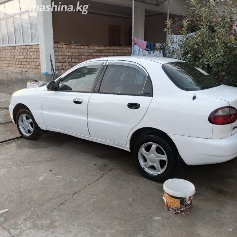 Daewoo Lanos (Sens)