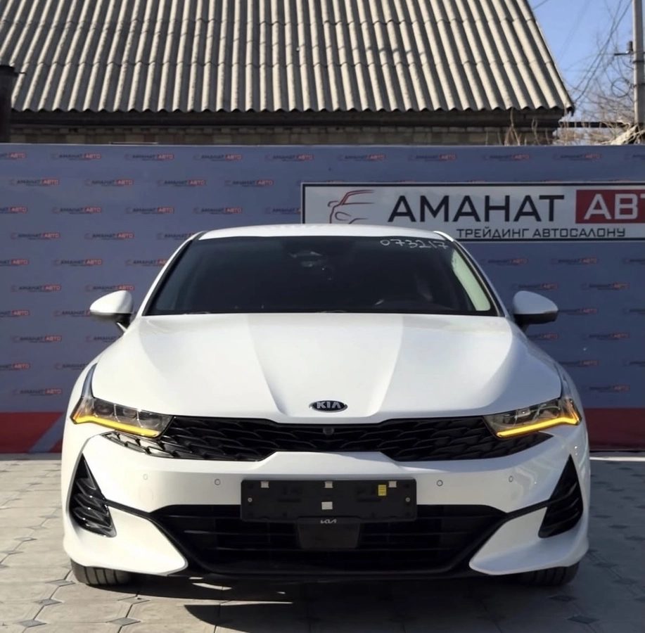 Kia K5 III 2020