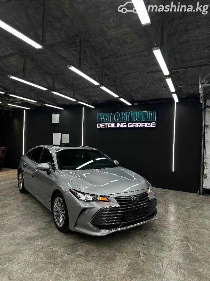 Toyota Avalon V