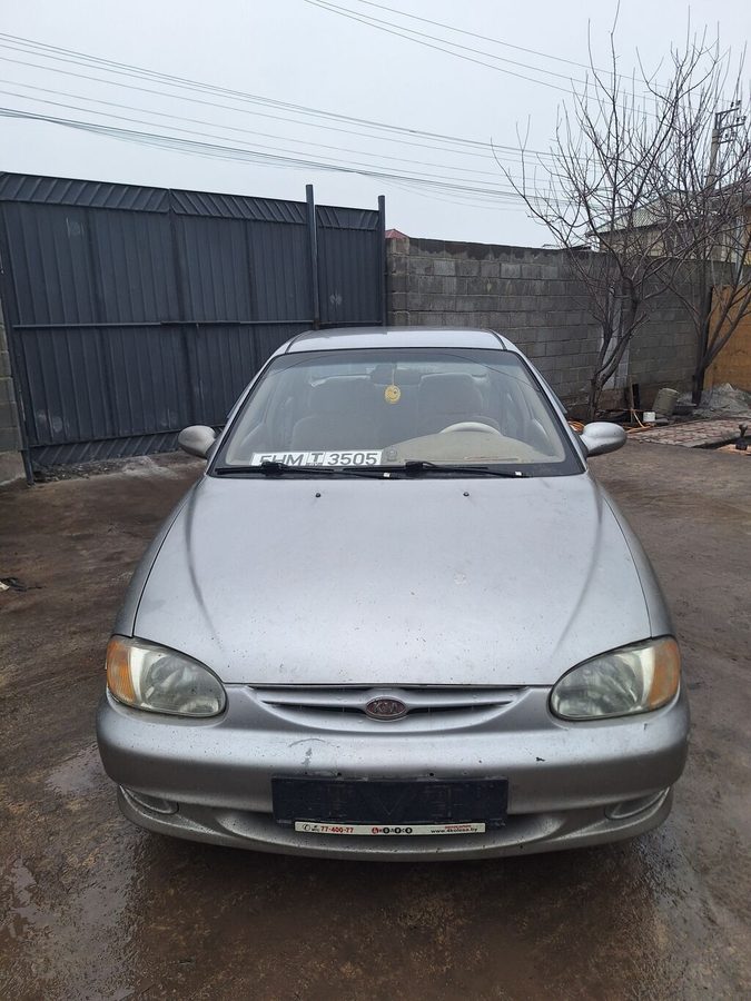 Kia Sephia