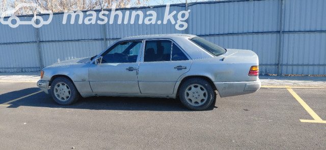 Mercedes-Benz W124