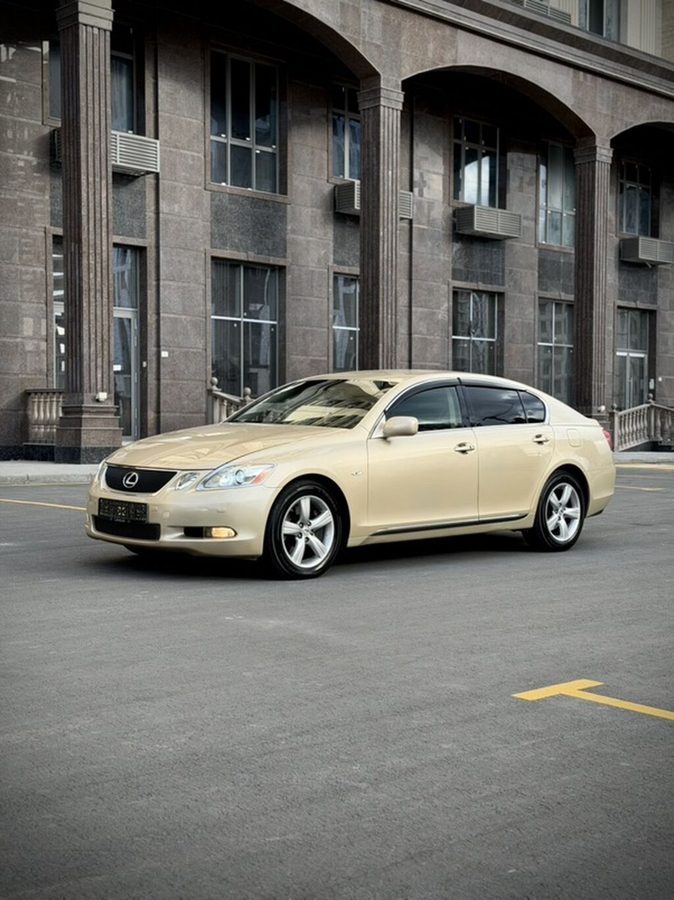 Lexus GS