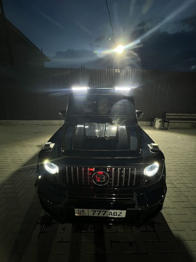 Mercedes-Benz G-Class