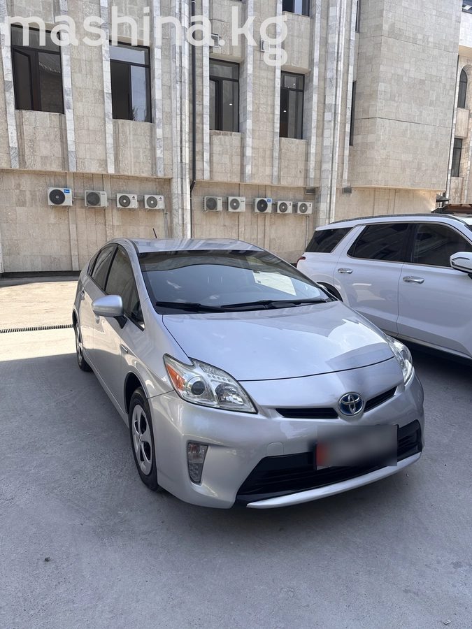 Toyota Prius III Рестайлинг (XW30) 2015
