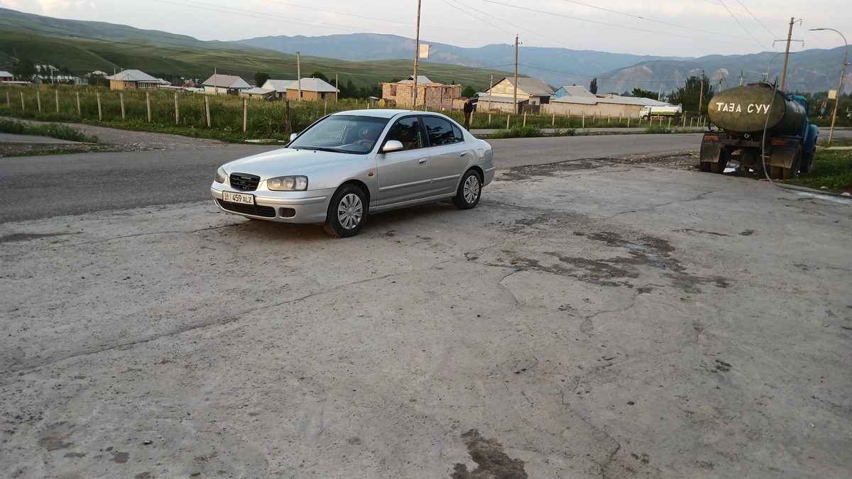 Hyundai Avante III 2001