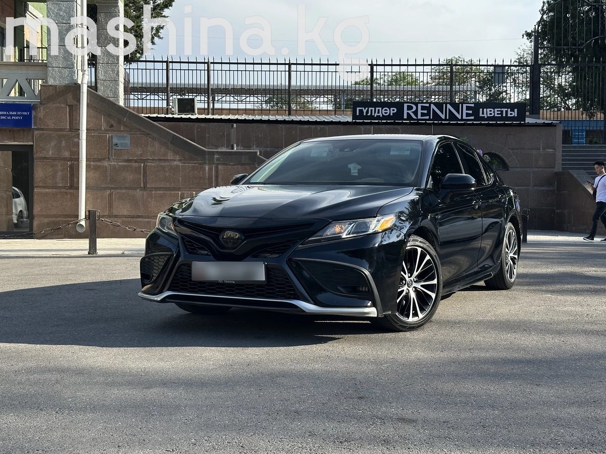 Toyota Camry VIII (XV70) 2019