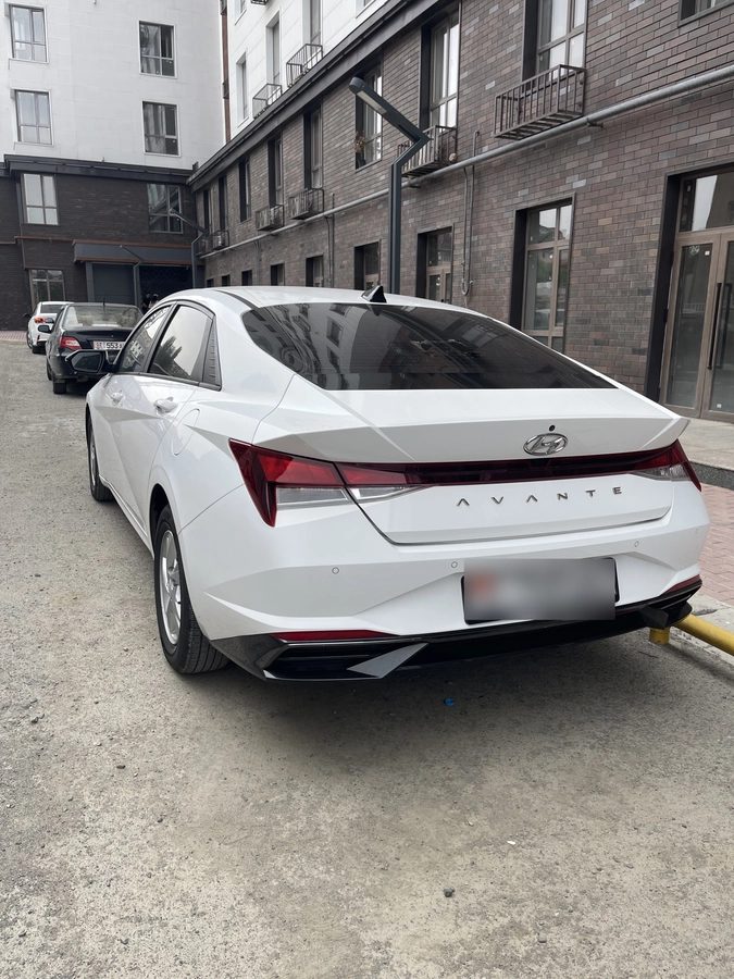 Hyundai Avante VII 2020