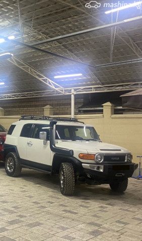 Toyota FJ Cruiser