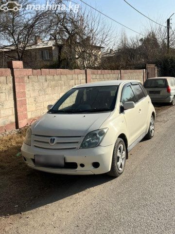Toyota Ist