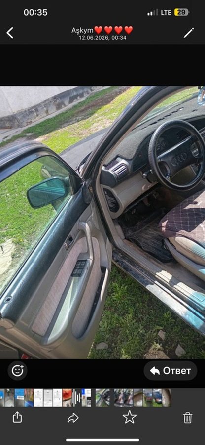Audi 100