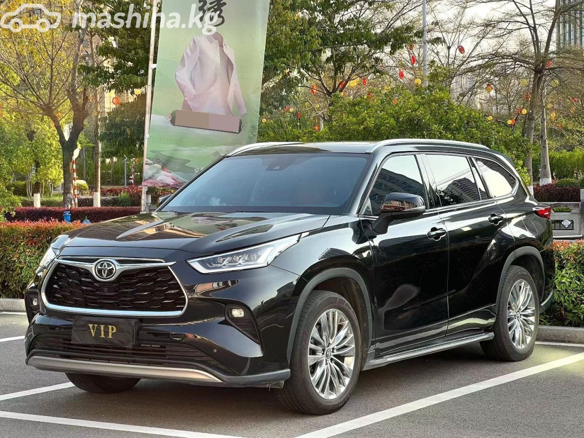 Toyota Highlander IV (U70)