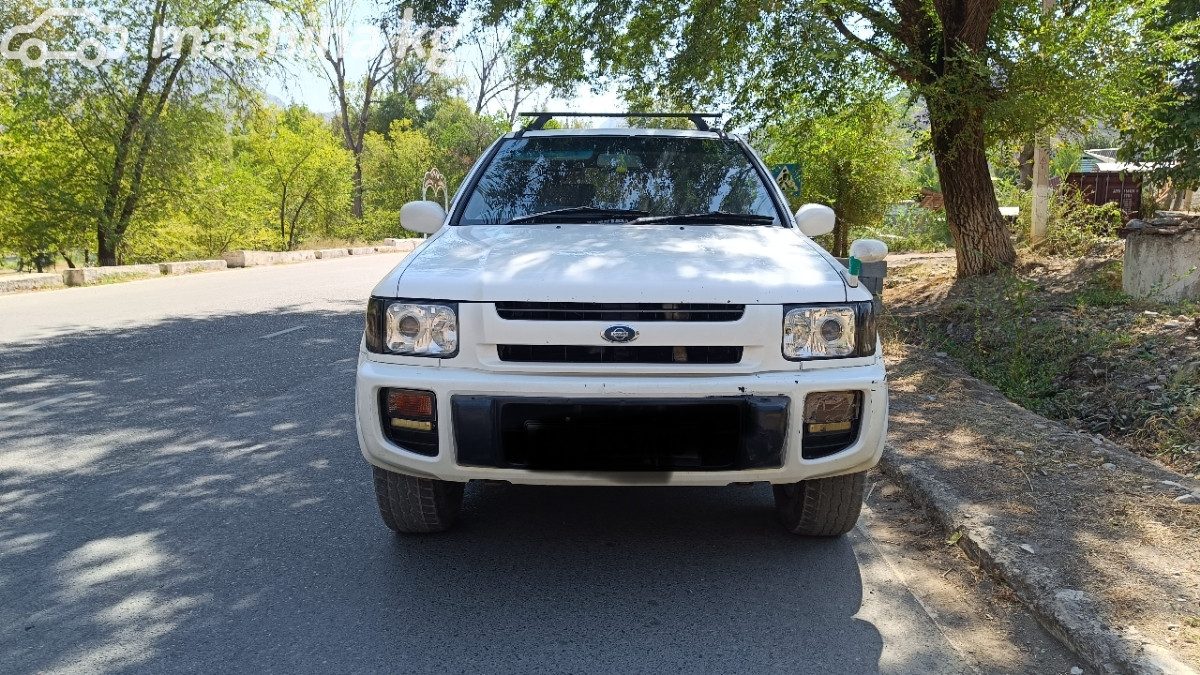 Nissan Terrano Regulus