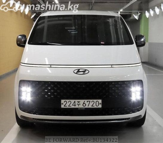 Hyundai Staria