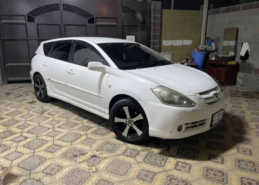 Toyota Caldina