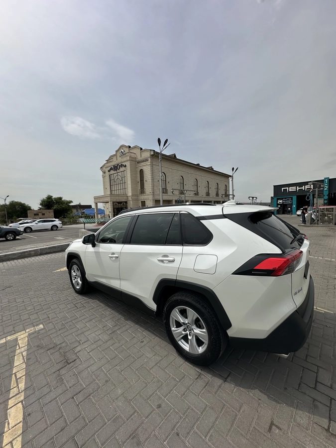 Toyota RAV4 V (XA50) 2019