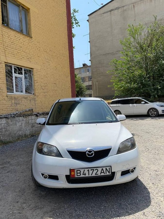 Mazda Demio