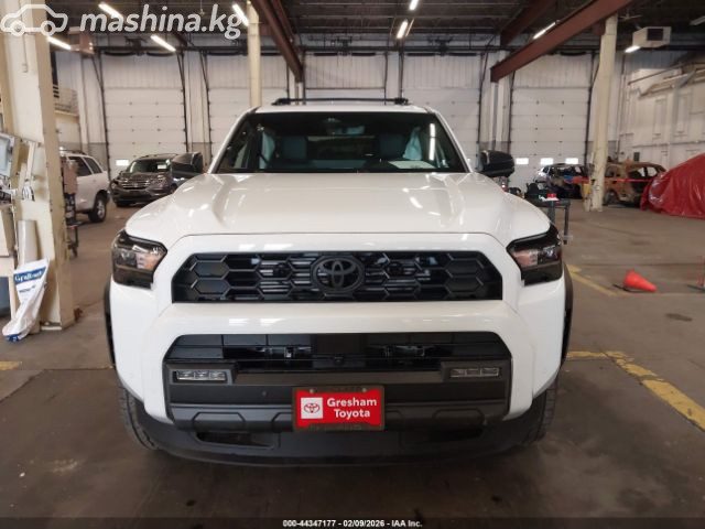Toyota 4Runner VI