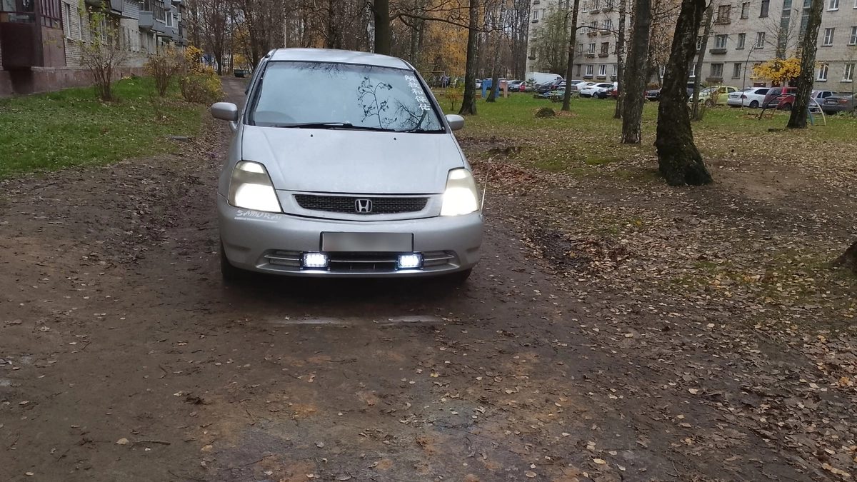 Honda Stream I 2001