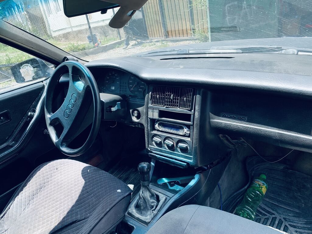Audi 80