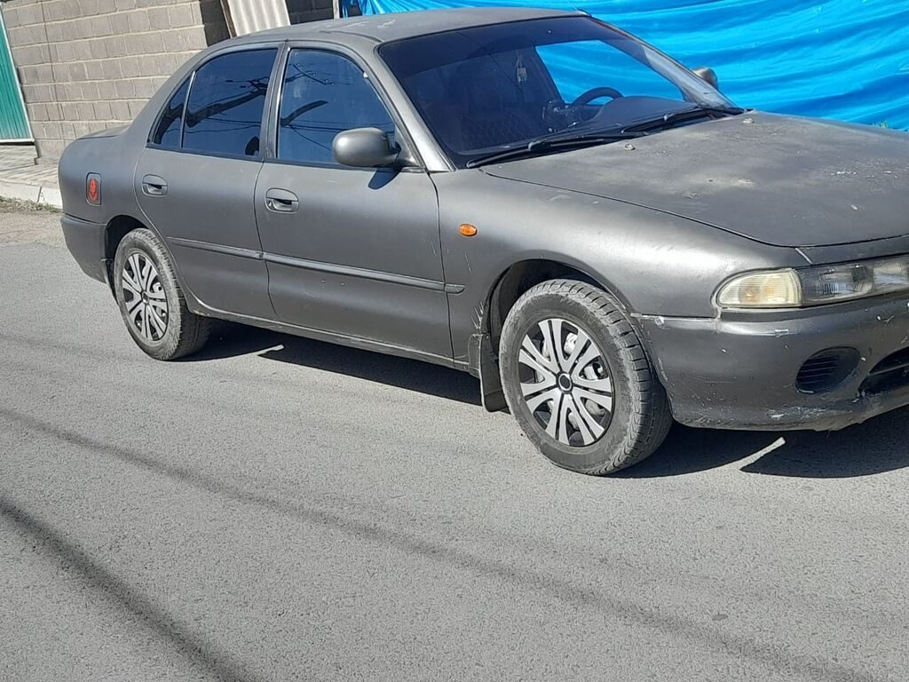 Mitsubishi Galant