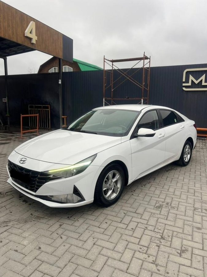 Hyundai Avante