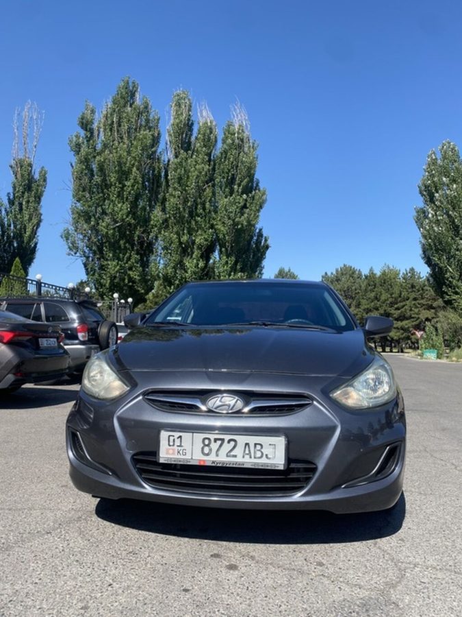 Hyundai Accent