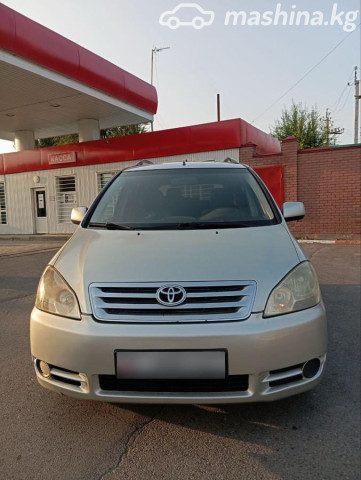 Toyota Avensis Verso