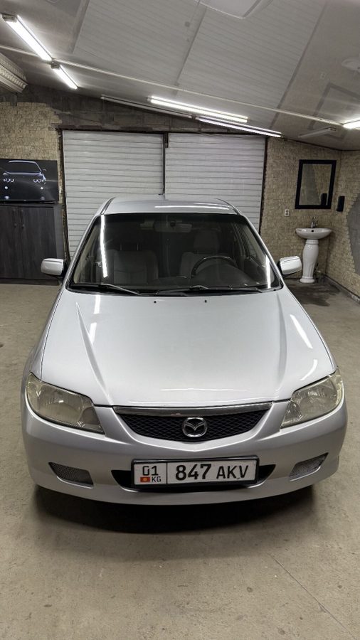 Mazda 323