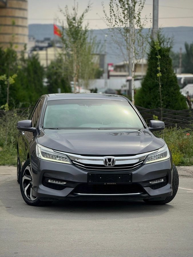 Honda Accord IX Рестайлинг 2017
