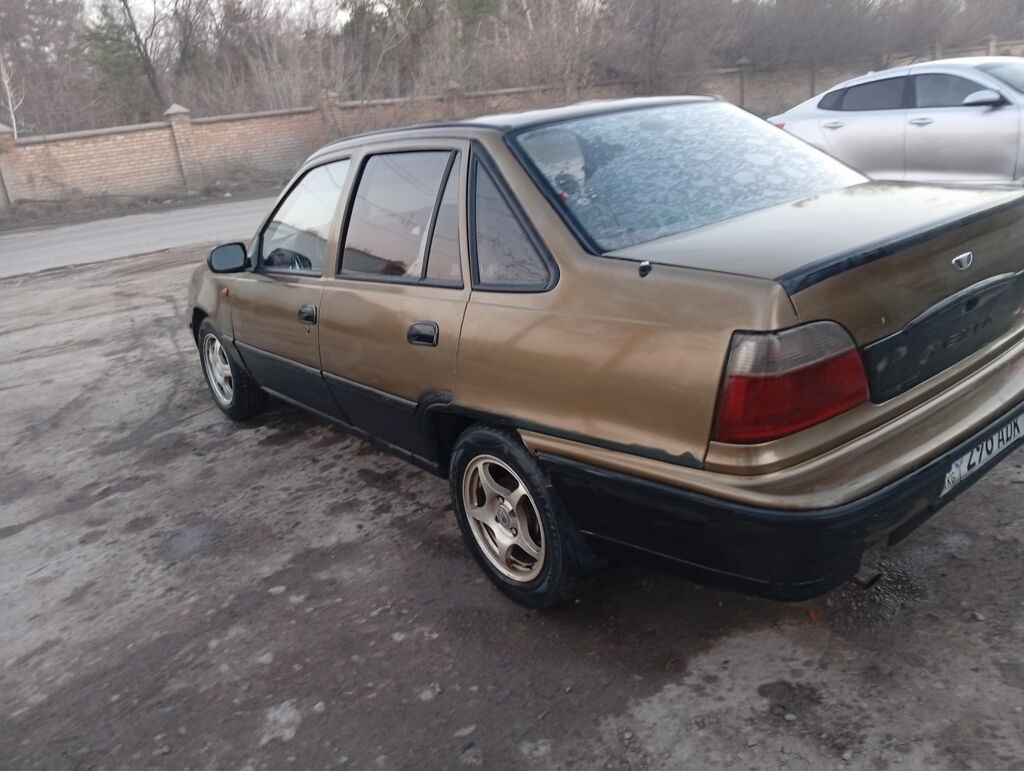 Daewoo Nexia