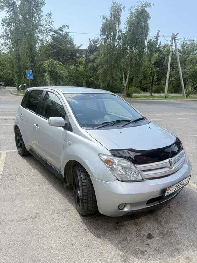 Toyota Ist