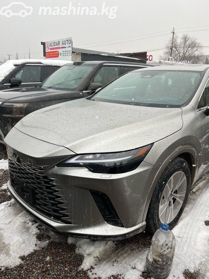 Lexus RX V