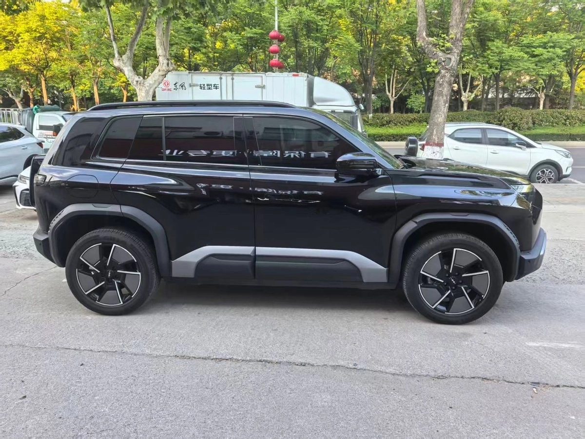 BYD FangChengBao Leopard 3 2025