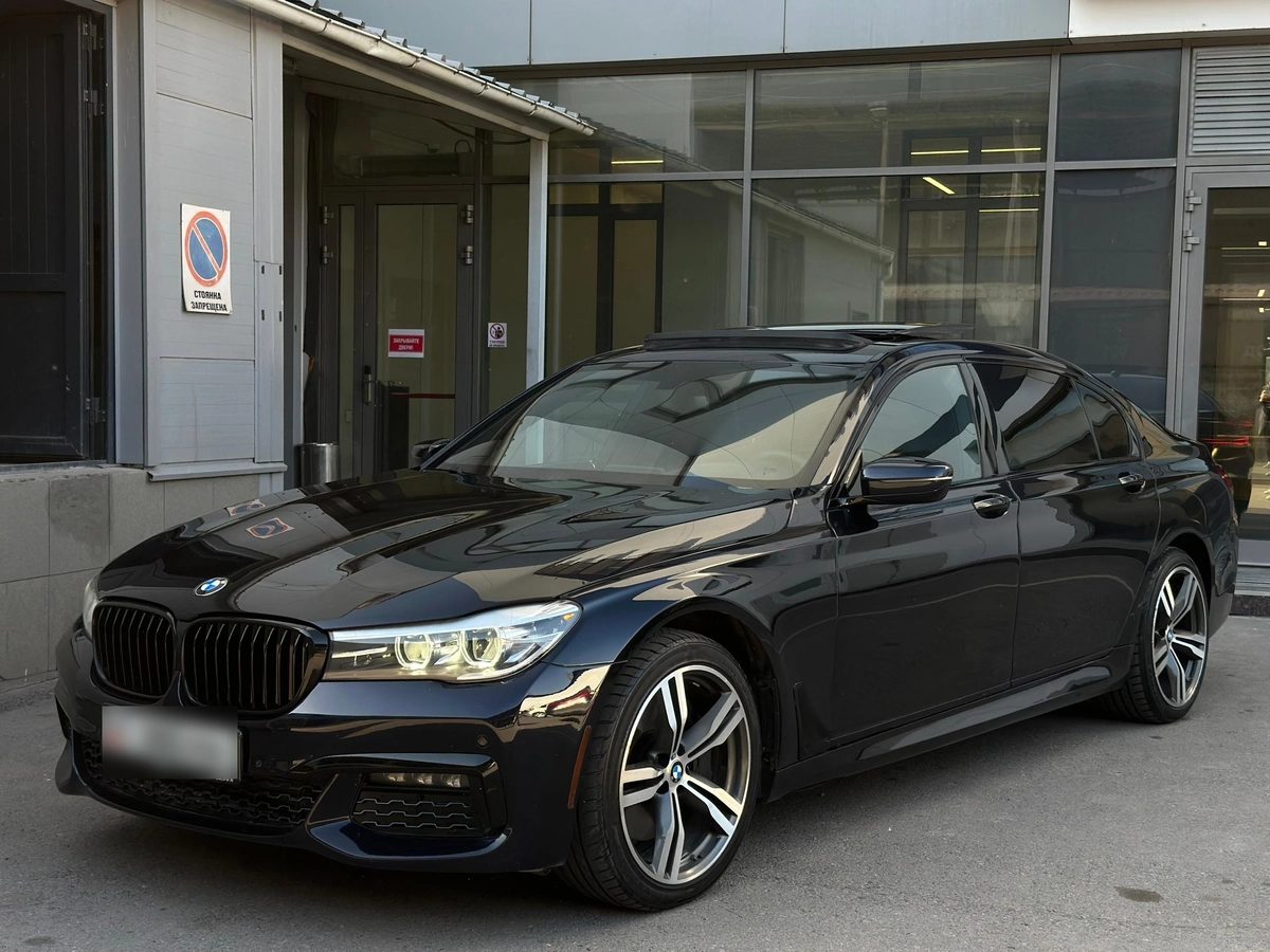 BMW 7 серии VI (G11/G12) 2016