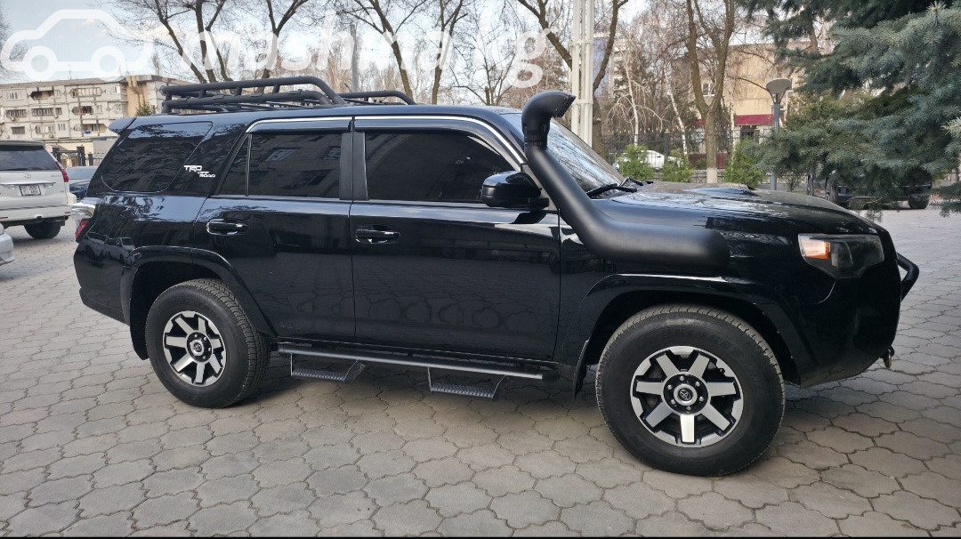 Toyota 4Runner V Рестайлинг