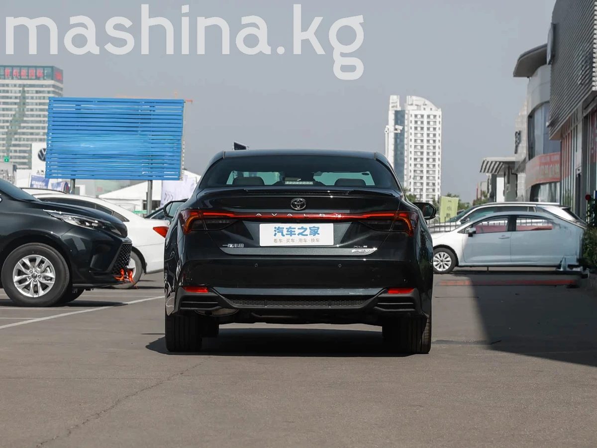 Toyota Avalon V 2026