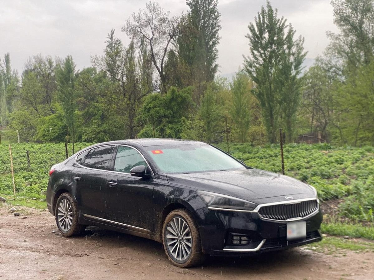 Kia K7 YG (II)