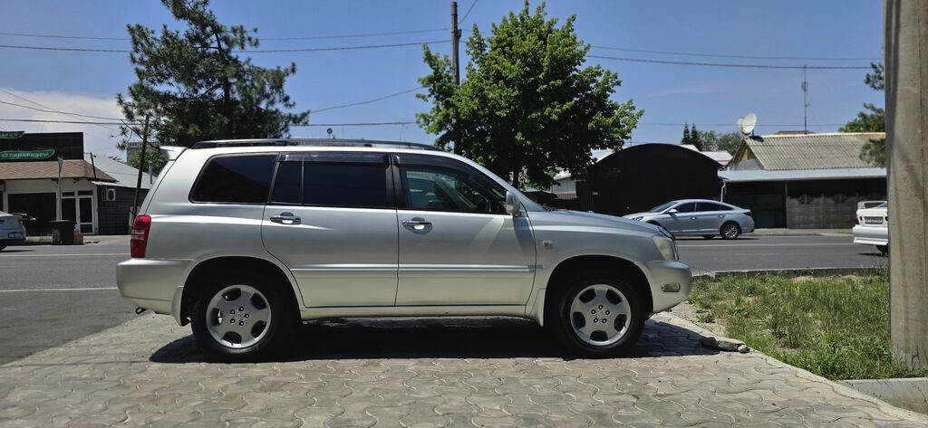 Toyota Kluger
