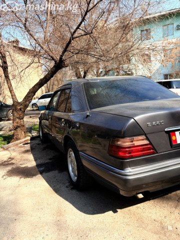 Audi 80