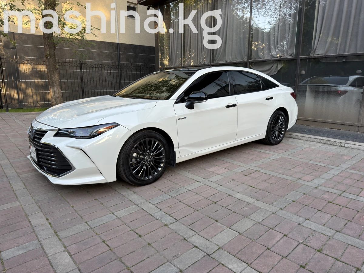 Toyota Avalon V 2020