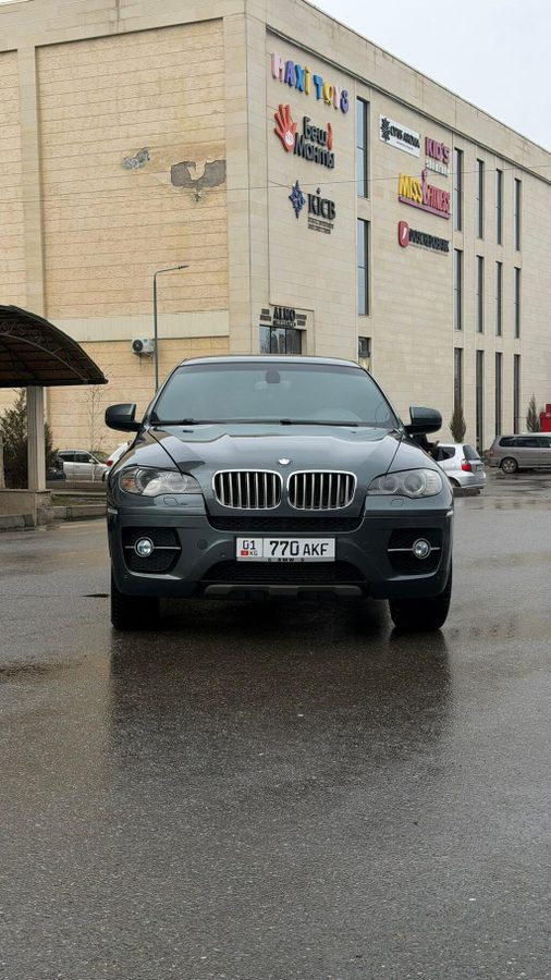 BMW X6