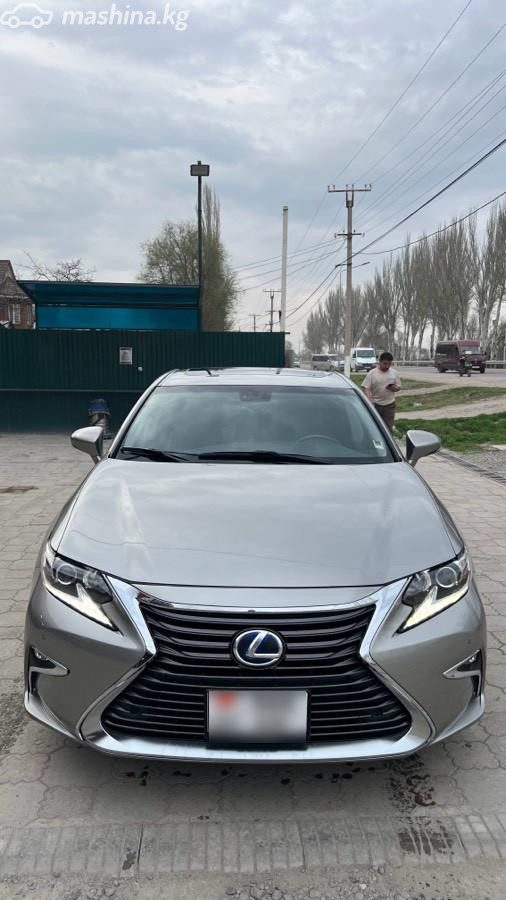 Lexus ES