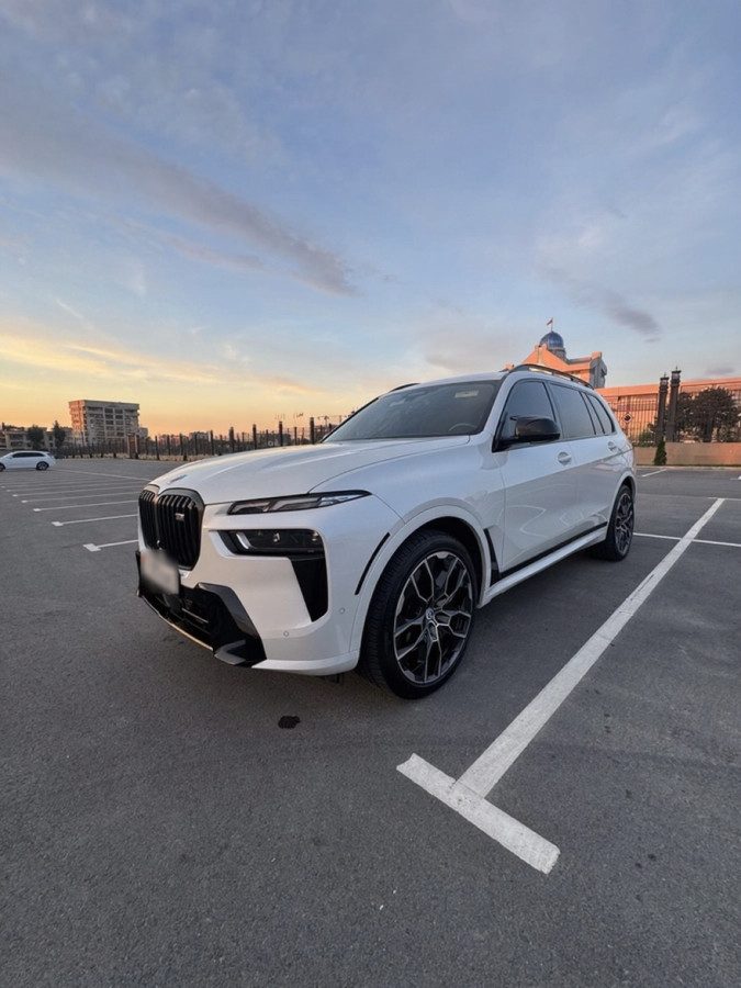 BMW X7 I (G07) Рестайлинг 2023