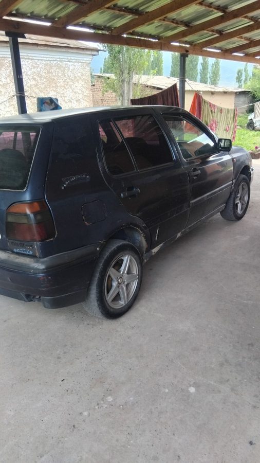 Volkswagen Golf