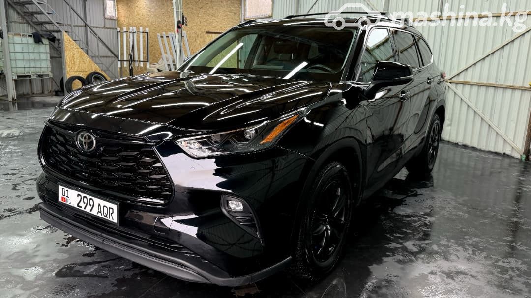 Toyota Highlander IV (U70)