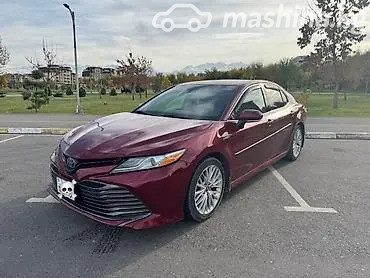 Toyota Camry VIII (XV70)