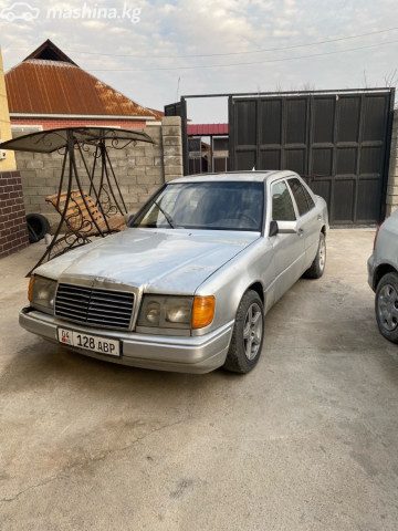 Mercedes-Benz W124