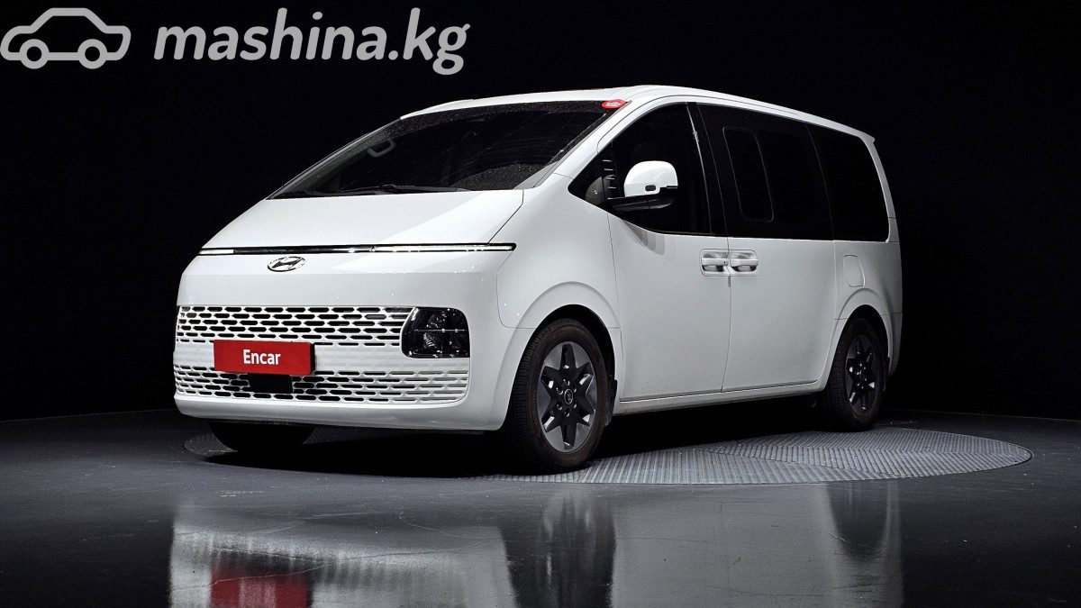 Hyundai Staria